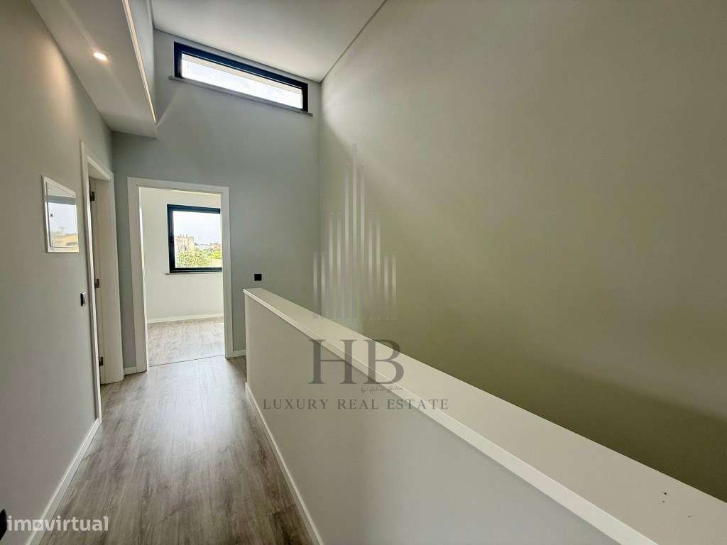 Moradia T3 com Jardim em Bicesse | Cascais-24