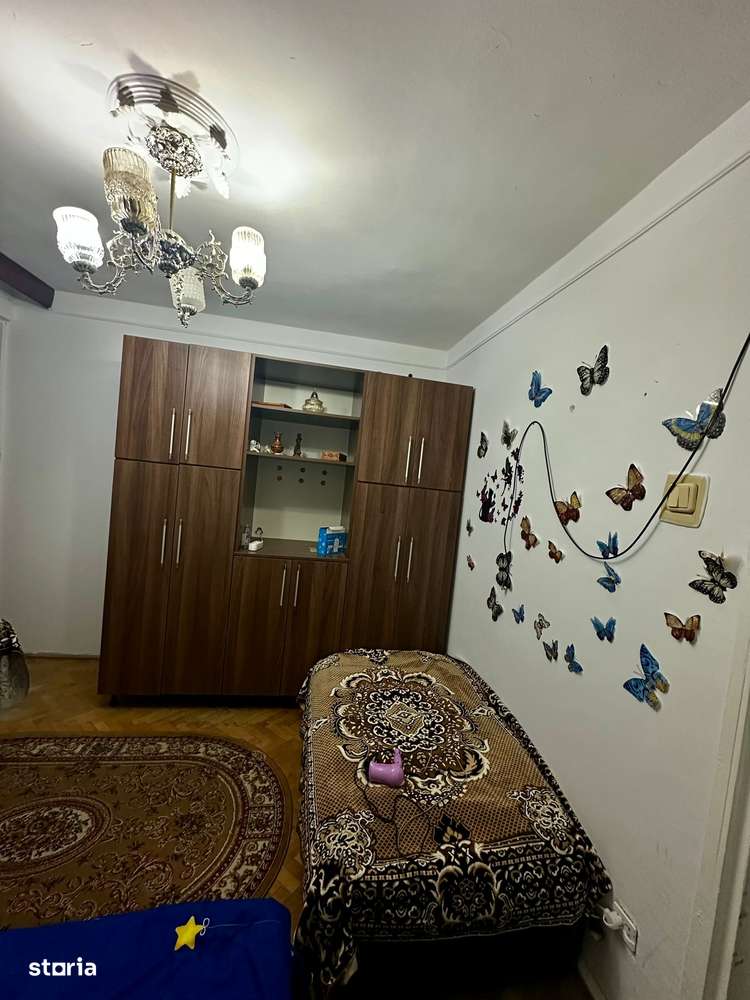 De vânzare apartament 2 camere, decomandat, 52 mp - Podu Ros - Imagine principală: 4/7