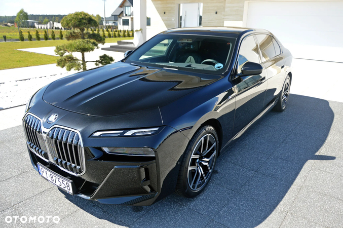 BMW Seria 7 740d xDrive - 2