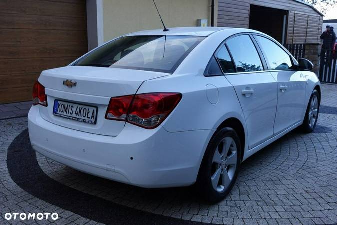 Chevrolet Cruze - 6