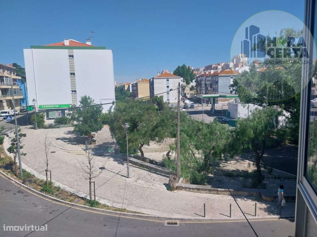 Apartamento T4 nas Mercês!-20
