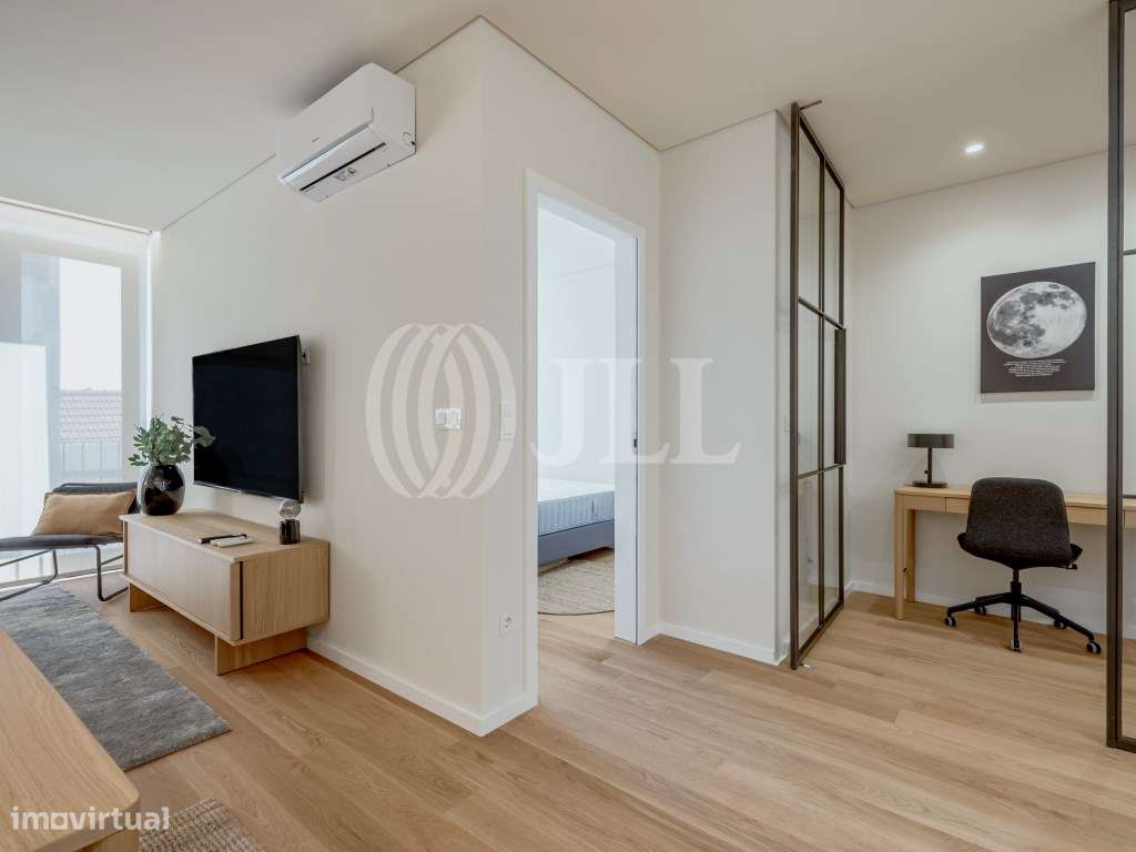 Apartamento T1+1, com varanda e estacionamento, em Matosinhos-15