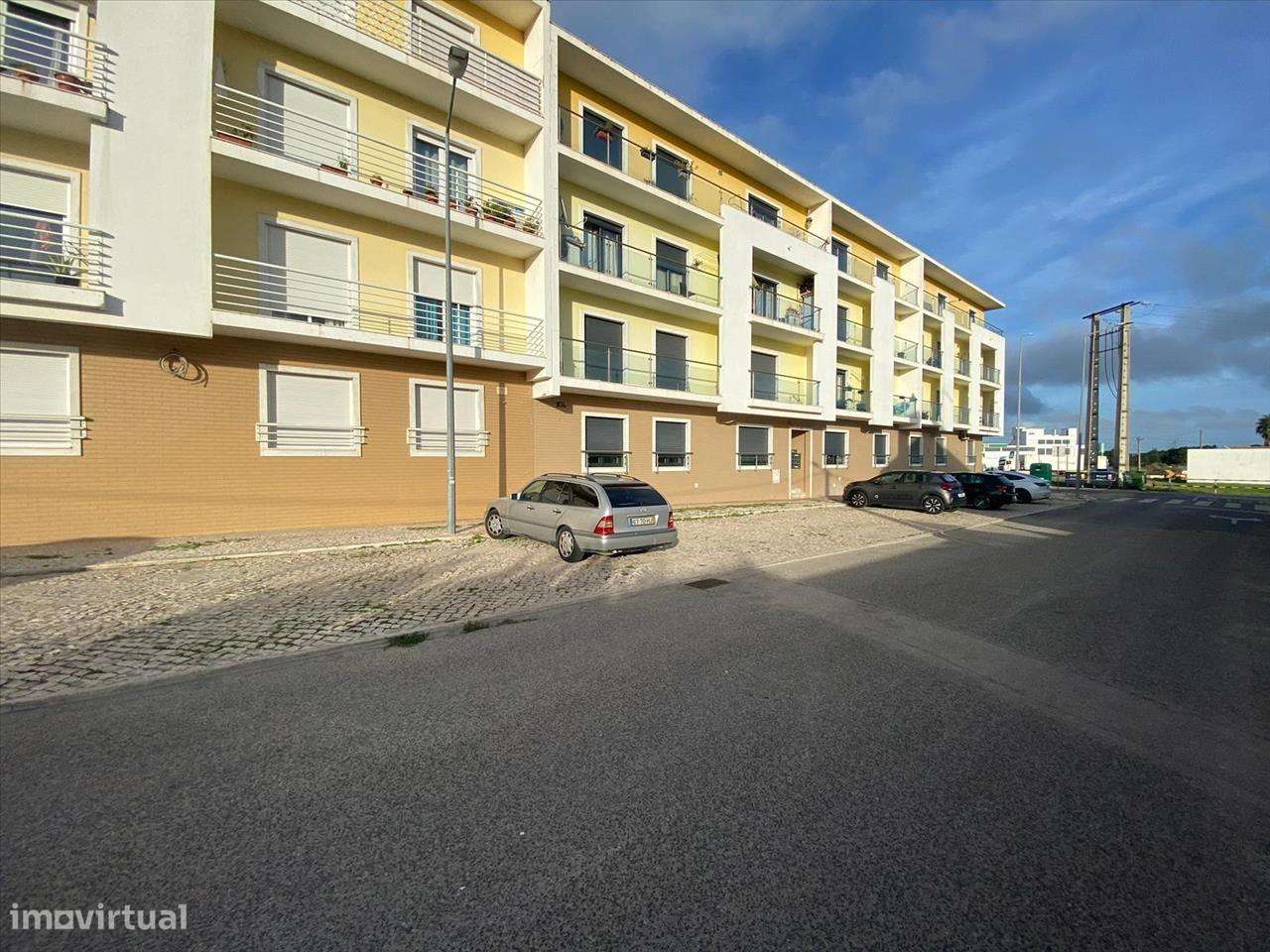 Apartamento T4 no Pinhal Novo - Grande imagem: 2/4