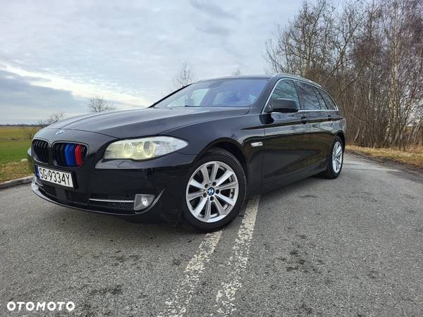 BMW Seria 5 520d Touring - 1