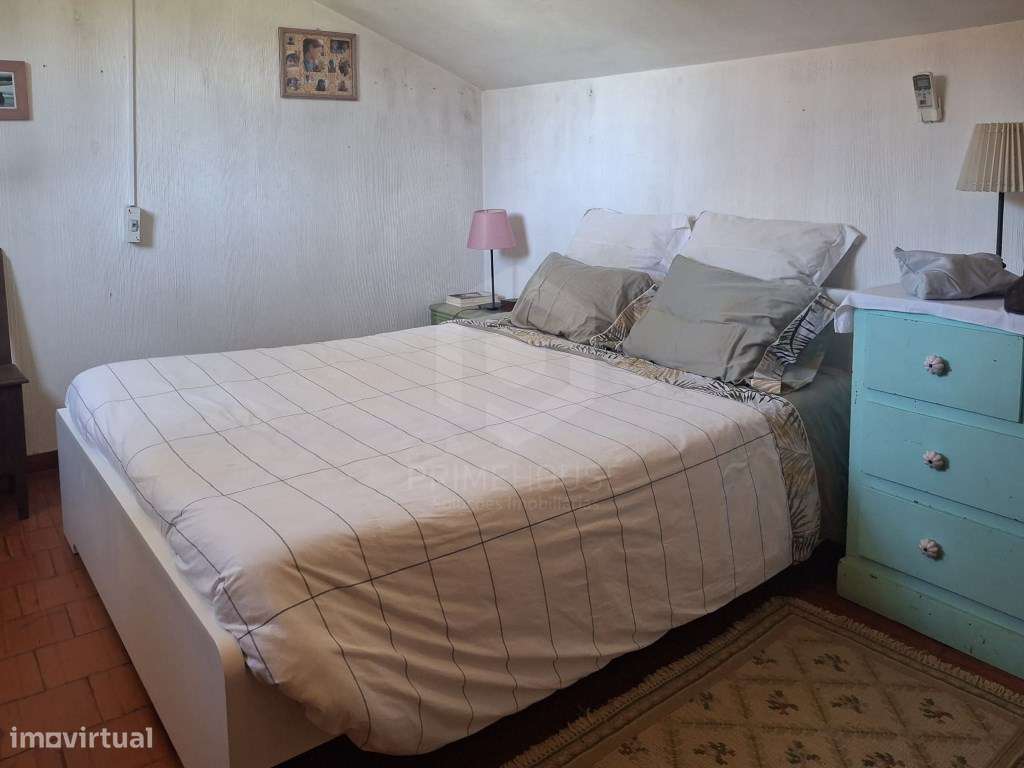 Moradia de Tradicional com Piscina em Lote de 2135 m² - Cotovia-36