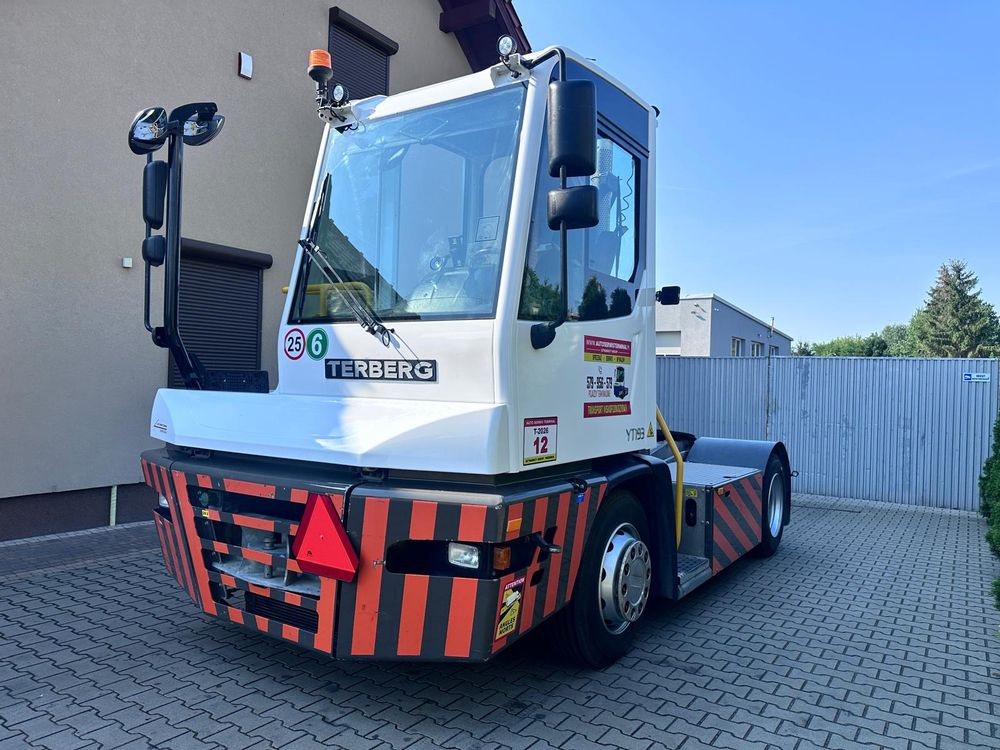 Terberg YT Series 2022
