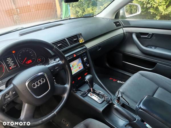 Audi A4 Avant 2.7 TDI Multitronic - 24