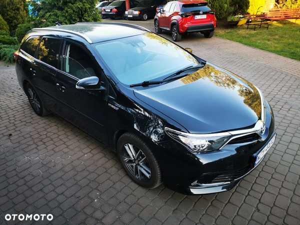 Toyota Auris 1.8 VVT-i Hybrid Automatik Edition S+ - 11