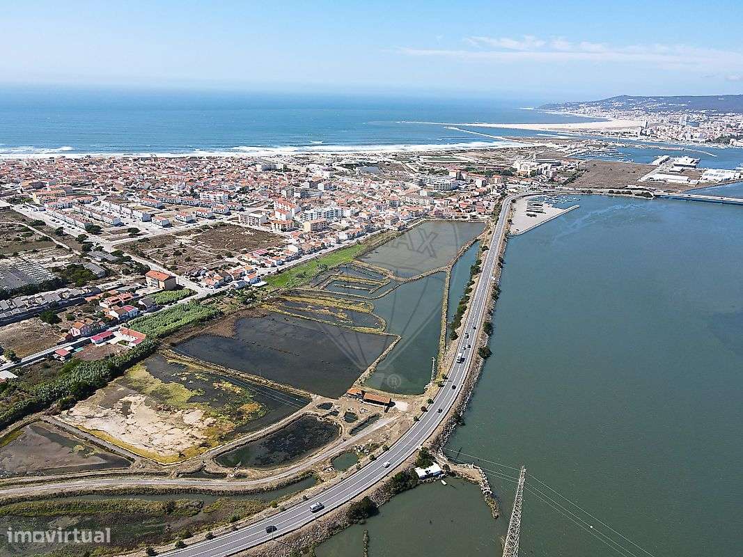 Terreno  para venda - Grande imagem: 2/14