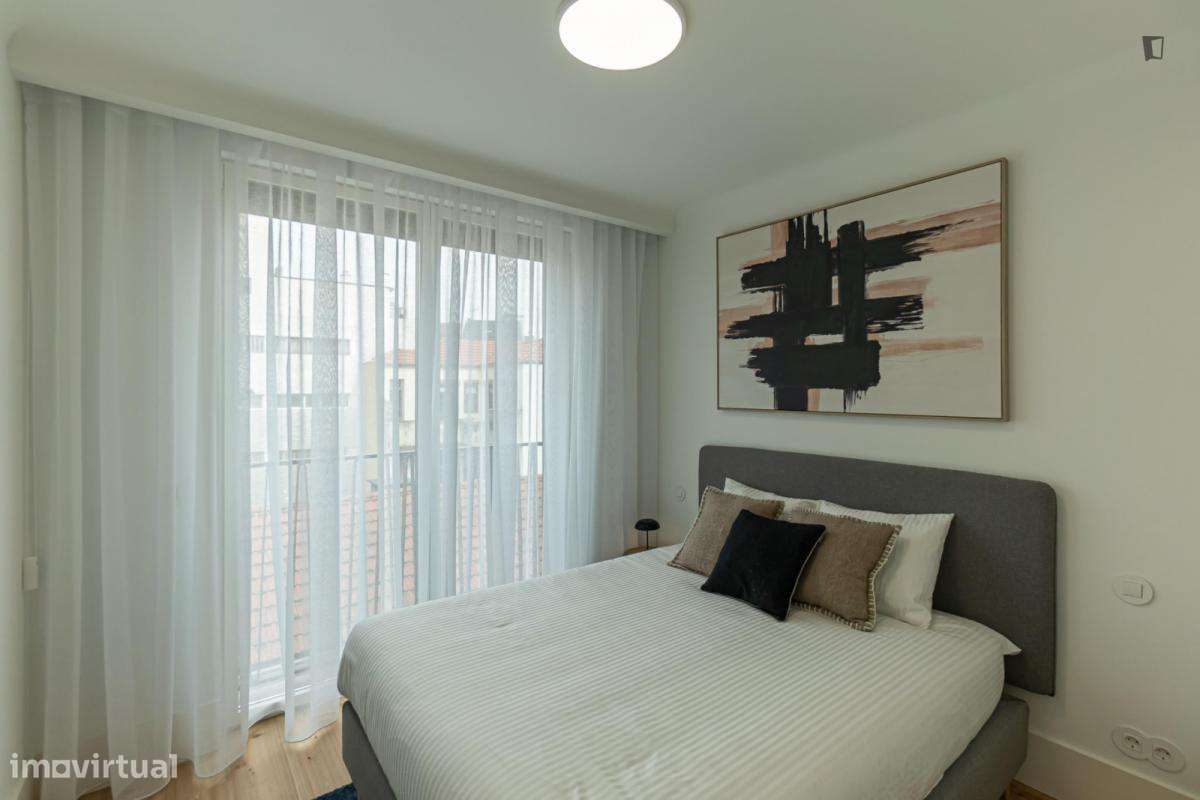 Apartamento com 1 quartos - localizado em Santo Ildefonso Porto - Grande imagem: 2/6