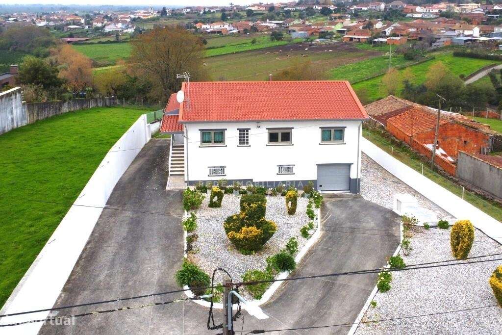 Moradia T4, Canelas, Estarreja - Grande imagem: 4/32