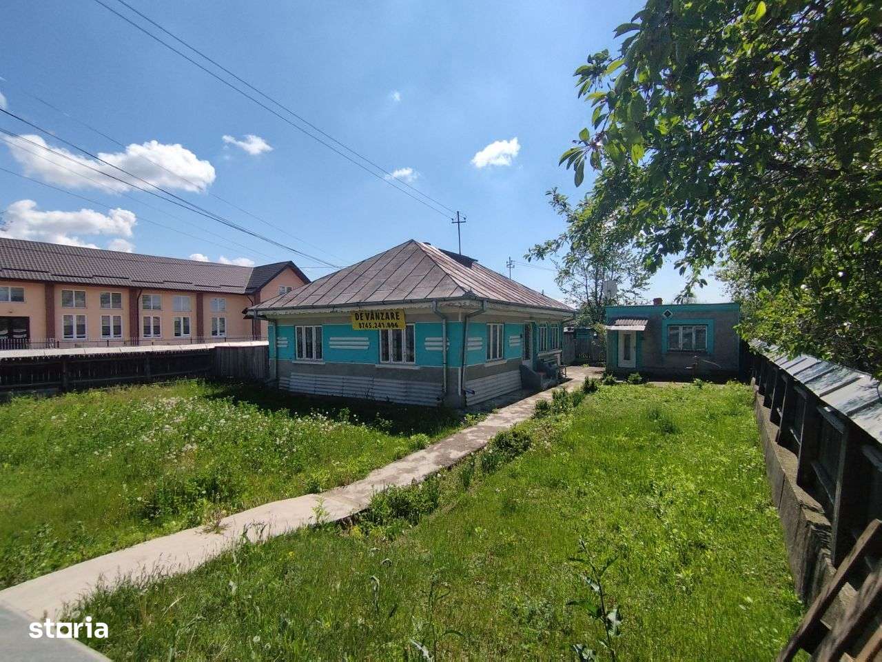 Casa cu teren 2000 mp Roznov-7