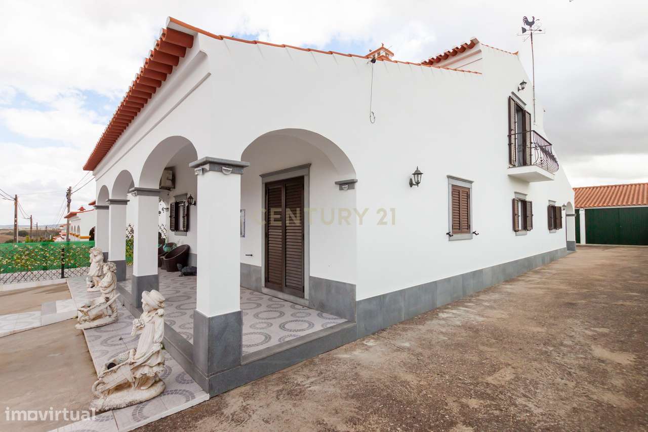 Charmosa Moradia T4 em Estremoz - Grande imagem: 4/45