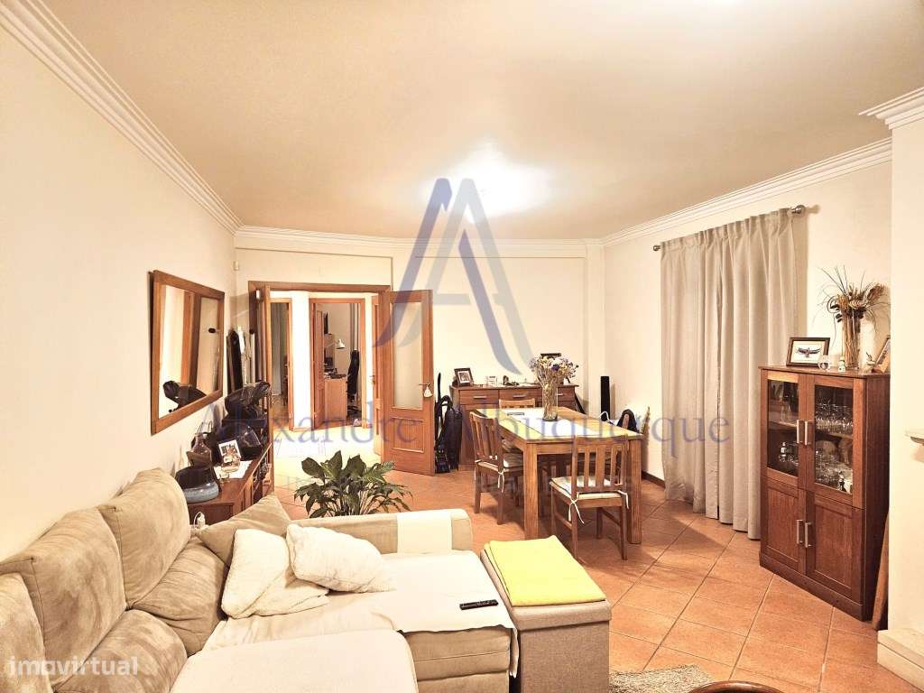 Moradia Isolada T3 com Piscina e Garagem em Azeitão-10