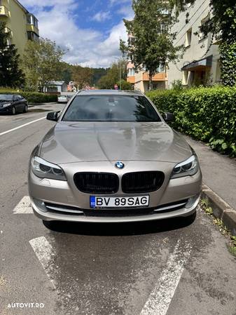 BMW Seria 5 520d - 1