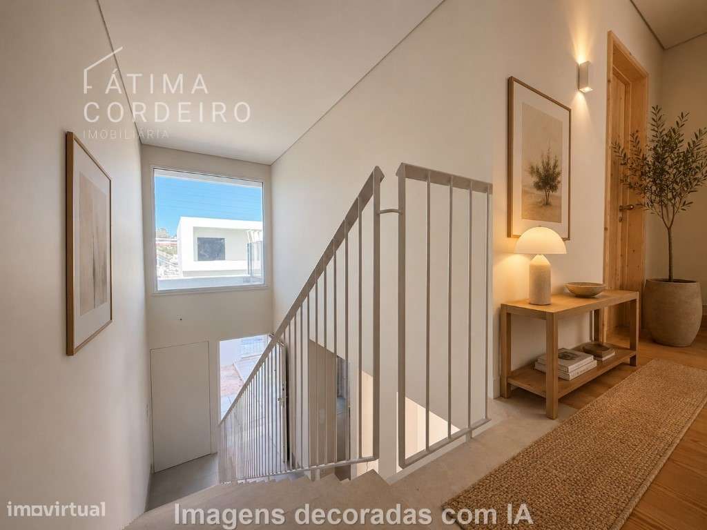 Moradia T4+1 com Piscina e Acabamentos de Excelência - Próxima do F...-16