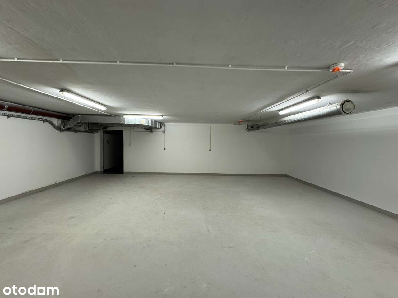 Lokal usługowy 71 m² z windą i monitoringiem-9