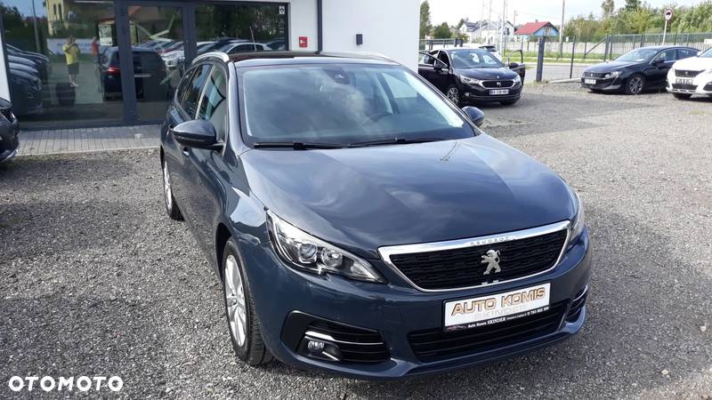 Peugeot 308 SW PureTech 110 Stop & Start Allure - 8