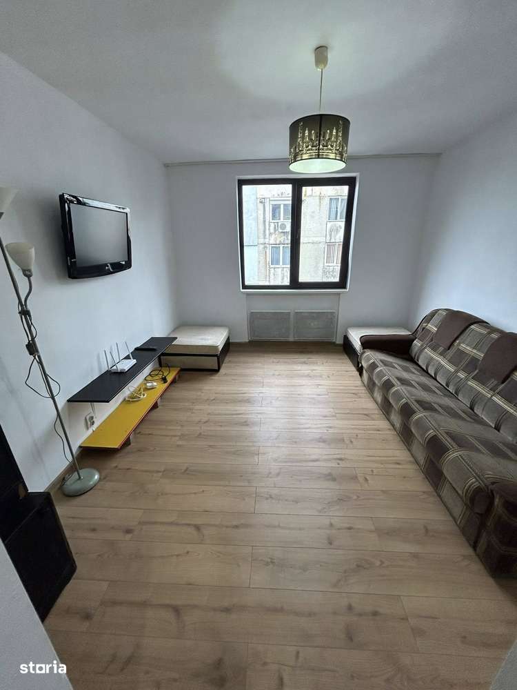 De vanzare garsoniera mobilata Pret 17.500 - Imagine principală: 1/3