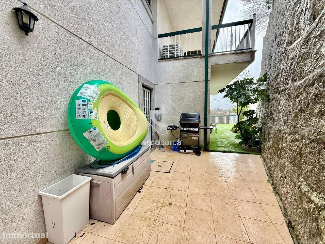 Moradia T4 com piscina - Arcos de Valdevez-6