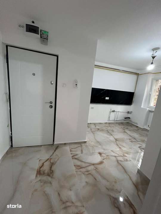 Apartament cu 2 camere, balcon si gradina privata, centrala proprie, 0-7