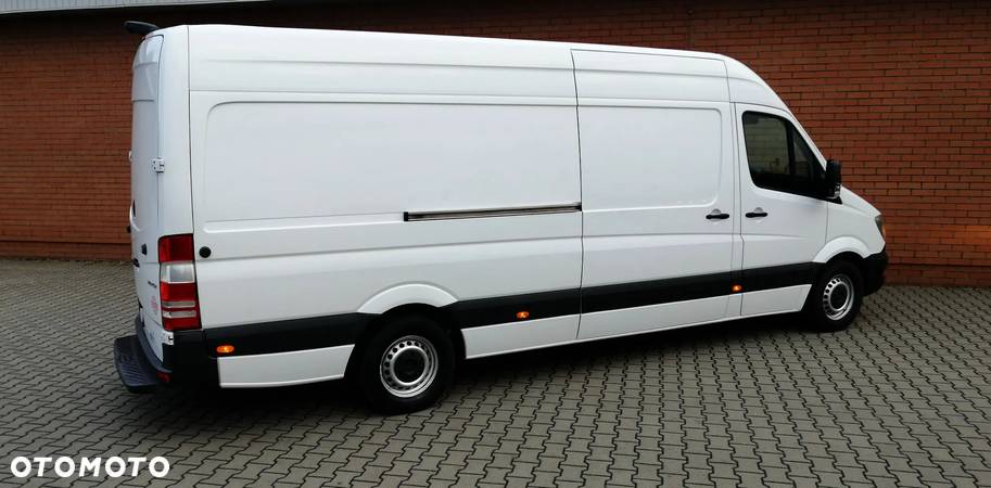 Mercedes-Benz Sprinter 316 - 4