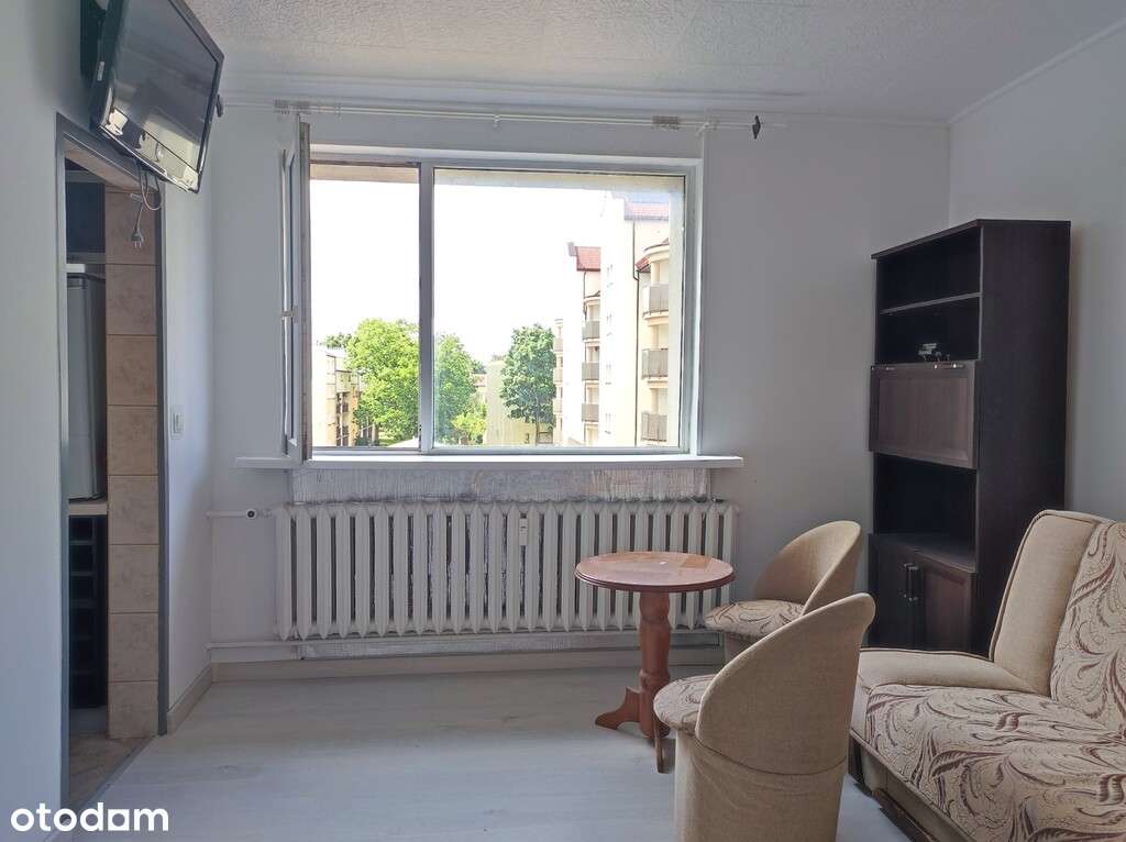 Urocza kawalerka | oddzielna kuchnia | piwnica - Pełny obrazek: 1/9