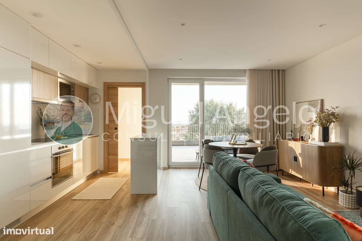 T3 com suíte e varanda no Egas Moniz III — acabamentos premium - Grande imagem: 4/13