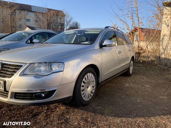 Volkswagen Passat Variant 2.0 Blue TDI DPF Comfortline - 5