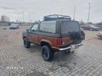 Ford Bronco - 17