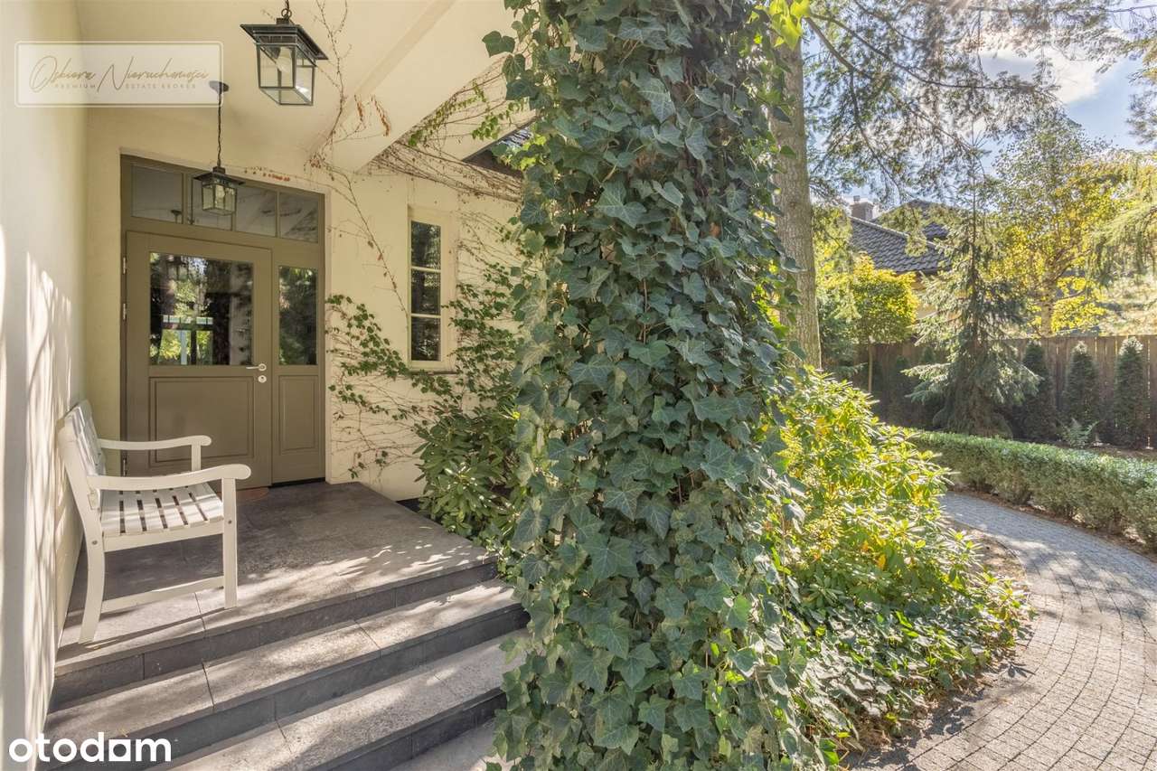 Luksusowy dom w Zalesiu Dolnym-16