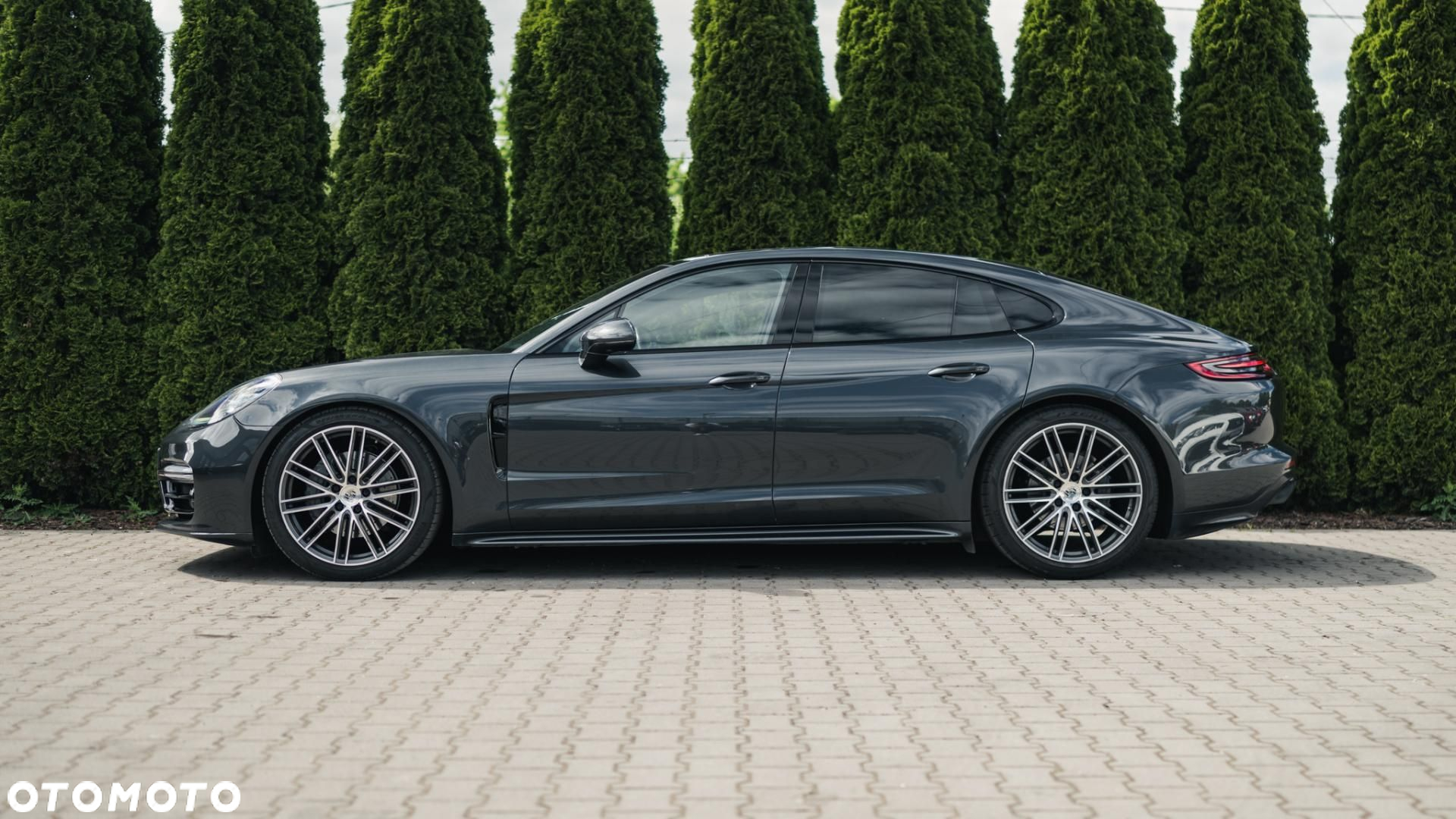 Porsche Panamera - 7