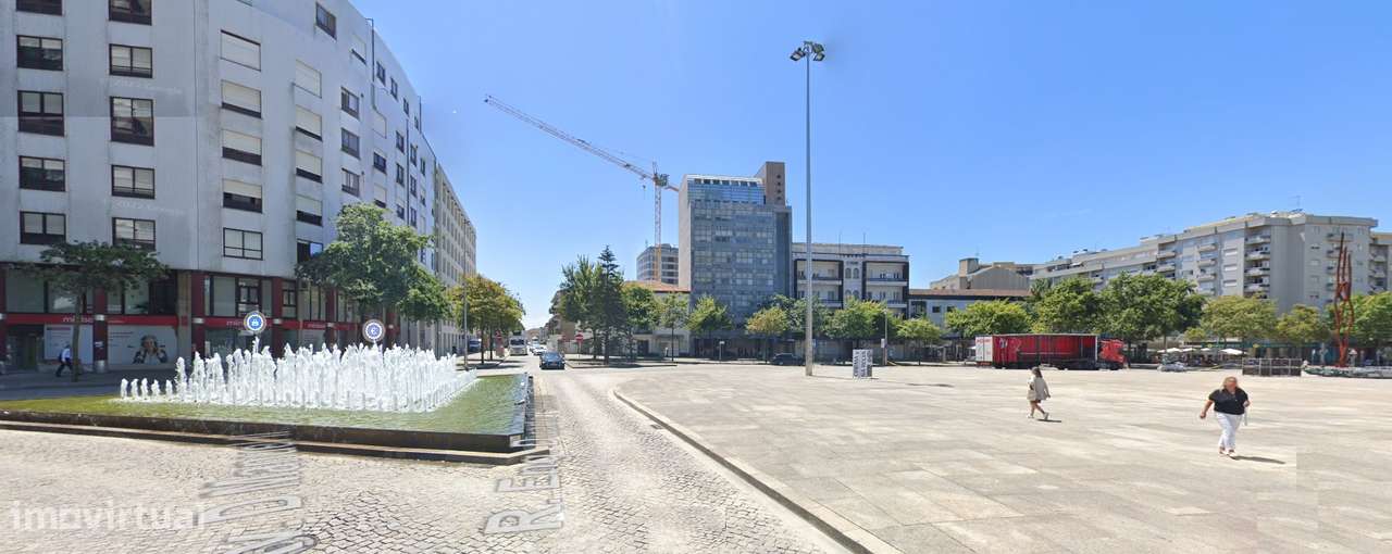 Loja 160m² + Garagem BOX c/ 32m² p/ qualquer ramo - Centro da Maia - Grande imagem: 4/5