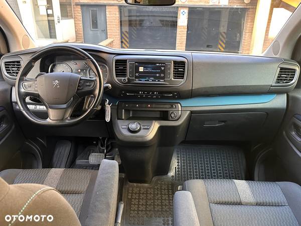 Peugeot Traveller 2.0 BlueHDi Long Business Vip - 17