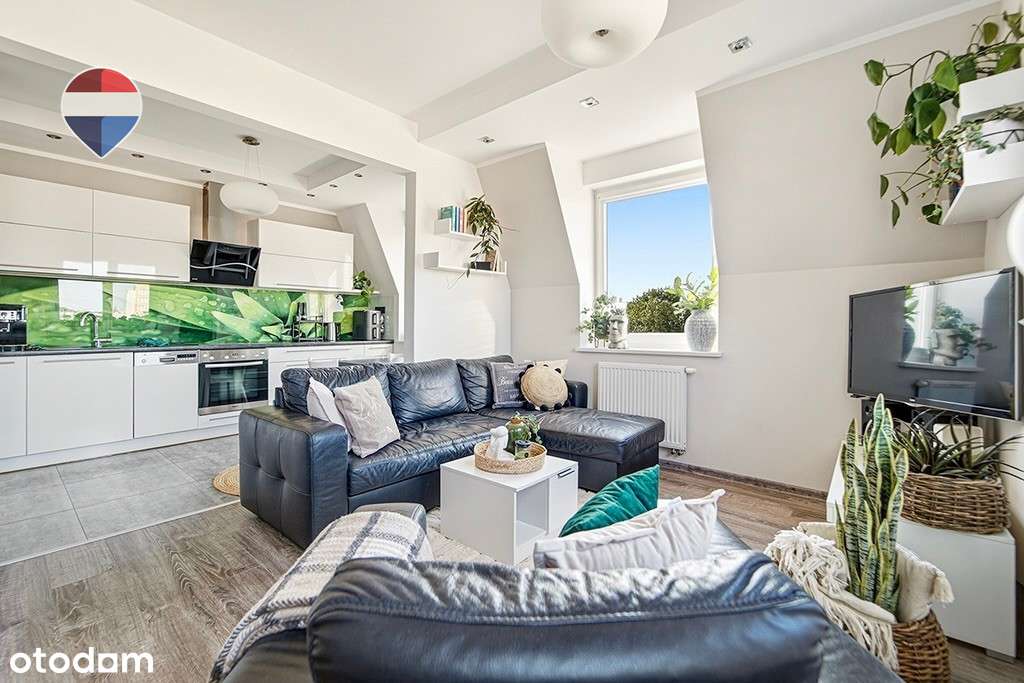 Niebo za oknem, miasto u stóp, 74,5m² w sercu ZG! - View 2