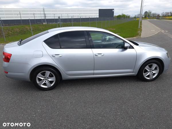 Skoda Octavia 1.6 TDI Ambition - 3