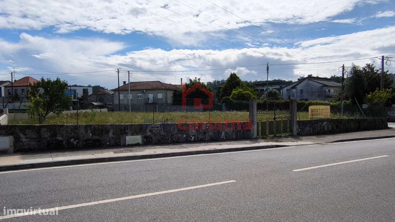 Terreno para Construção com Projeto Aprovado – Caíde de Rei, Lousada - Grande imagem: 4/9