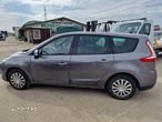 Dezmembram Renault Scenic Megane an 2011, 1.9 DCI, Euro 5, cutie manuala - 8