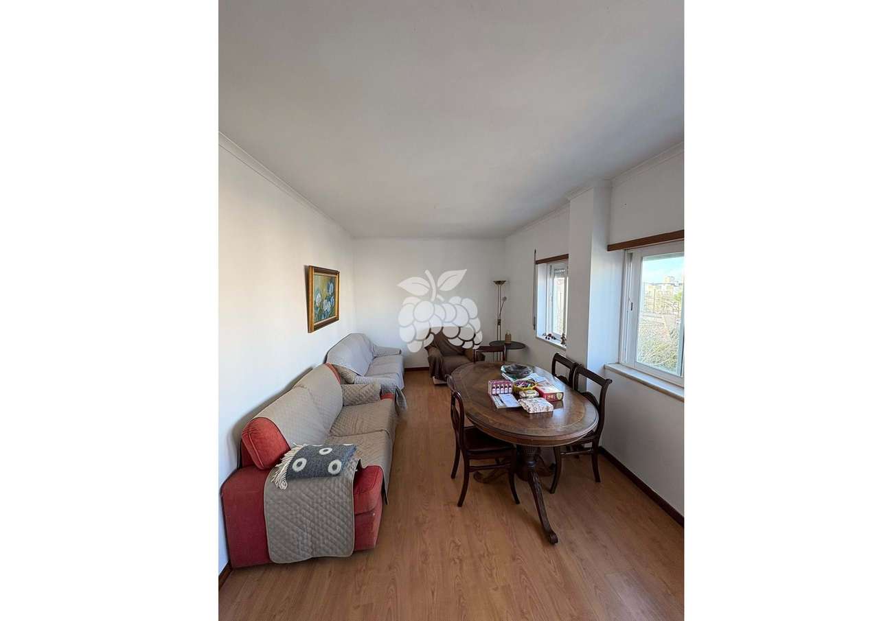 Apartamento T2 em Carcavelos - Grande imagem: 3/4