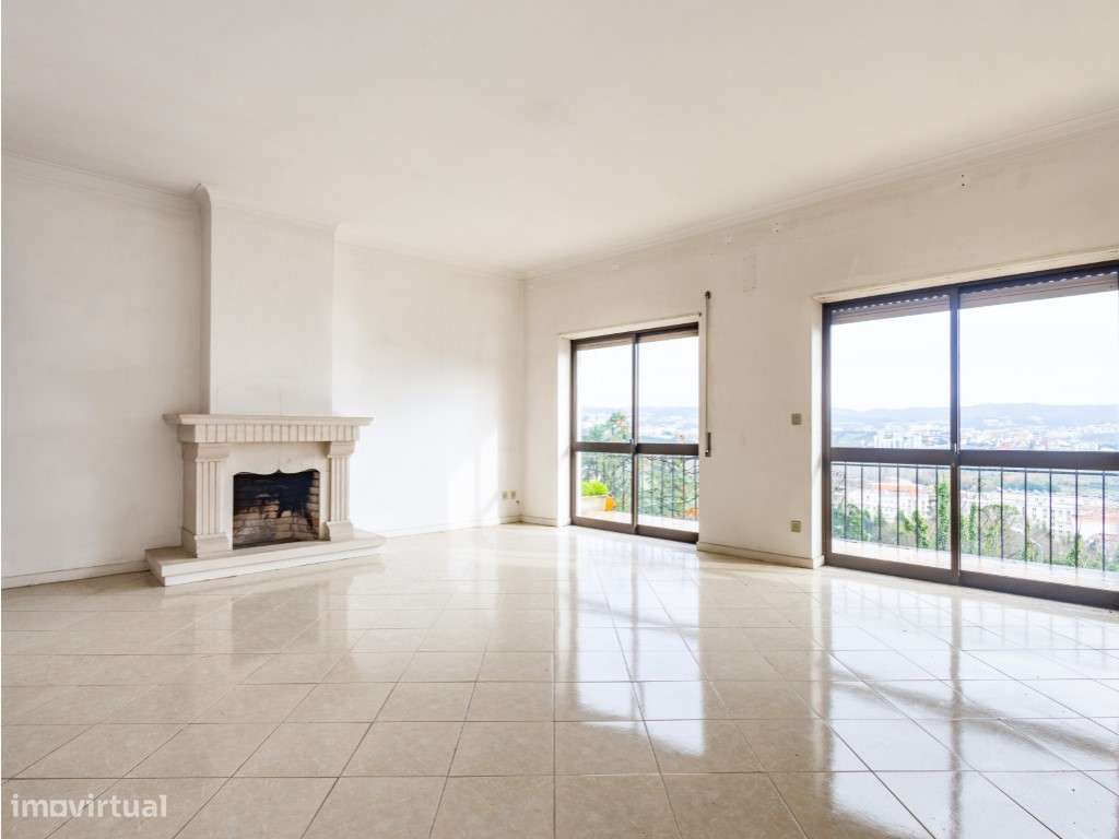 Moradia T3 em Santa Clara-29