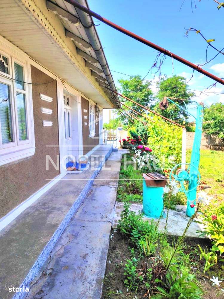 Casa la tara si teren intravilan, in sat Carja, jud Vaslui-4