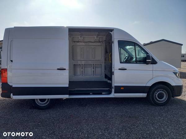 Volkswagen CRAFTER - 9