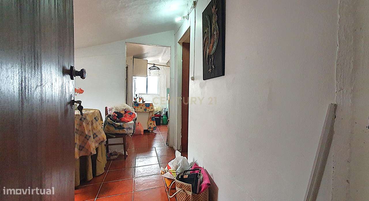 Apartamento T1 I Sótão 152 m2 I Centro da Cidade Coimbra-8