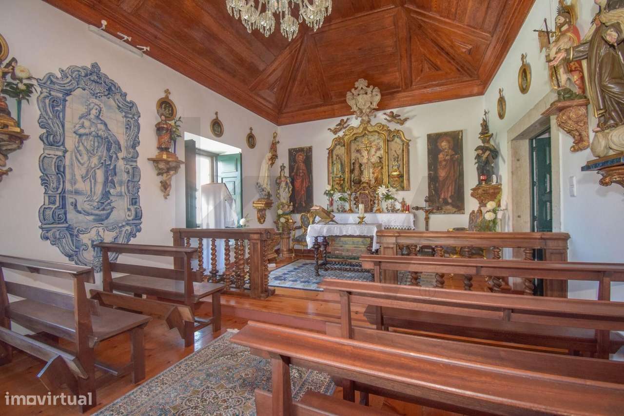 Quinta com Solar e Capela - Referência Histórica em Mafra-2