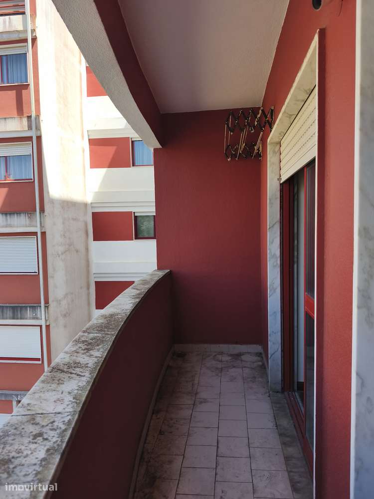 T2 Sintra, Urbanização da Cavaleira, Boas Áreas, Parqueamento.-20
