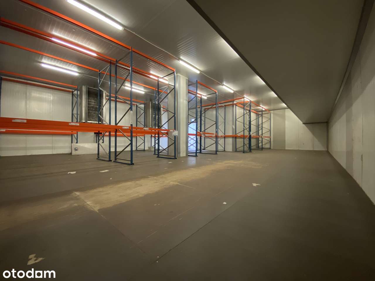 NIERUCHOMOŚĆ KOMERCYJNA W MYSŁOWICACH. OKAZJA!-4