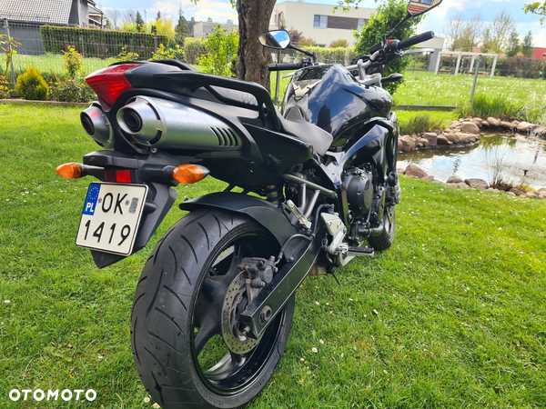 Yamaha FZ6 - 4