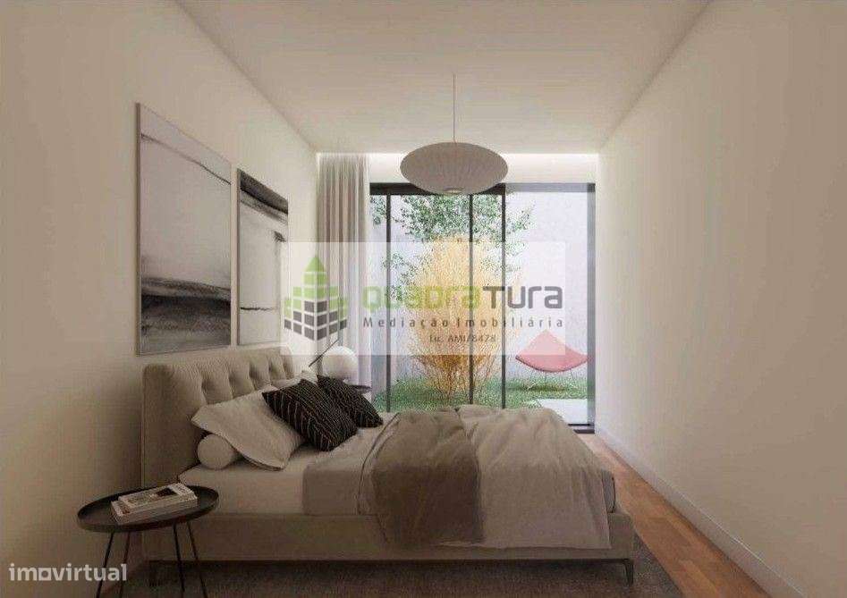 Apartamento T2 | C/ Terraço 20m2 | C/ Arrumos - Grande imagem: 4/8