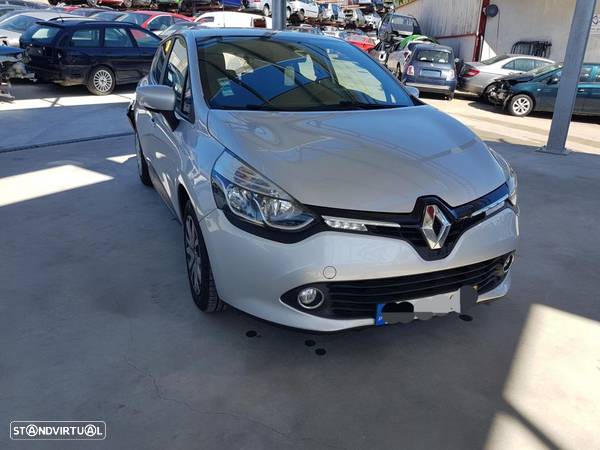 Renault Clio 2015 para peças - 1