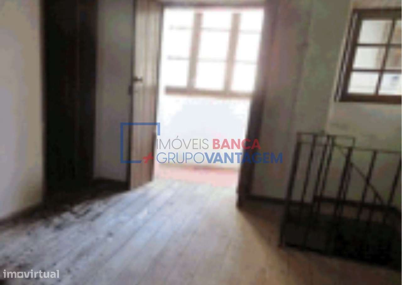 Moradia para Reabilitar | Godinhela  Miranda do Corvo | 27.000 € - Grande imagem: 4/13